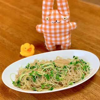 コスパ良くて簡単♪しらたきとカイワレのごま油炒め